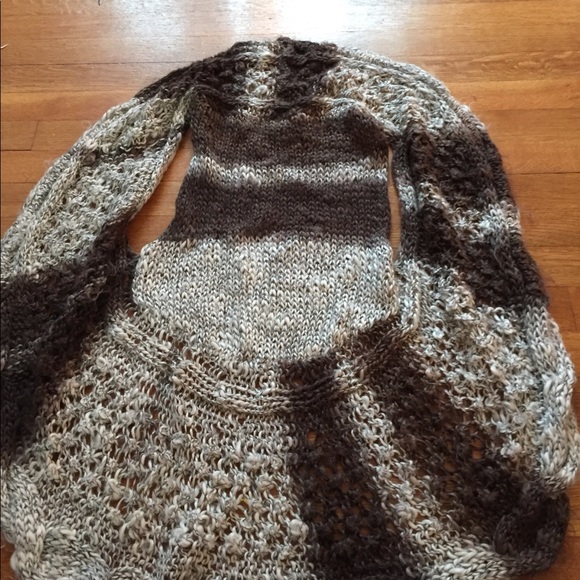 Knit sweater - Picture 2 of 2